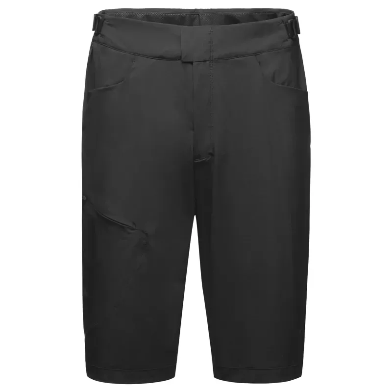 GORE Wear Explore Shorts in Black