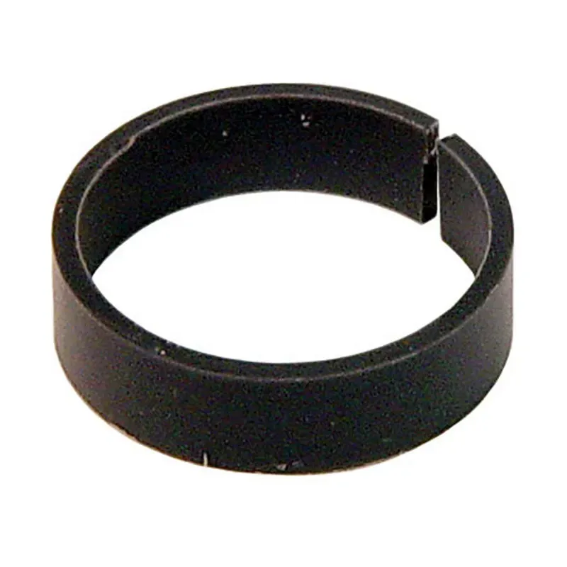 Wheels Manufacturing 1-1/8in to 1in Derailleur Shim in Black