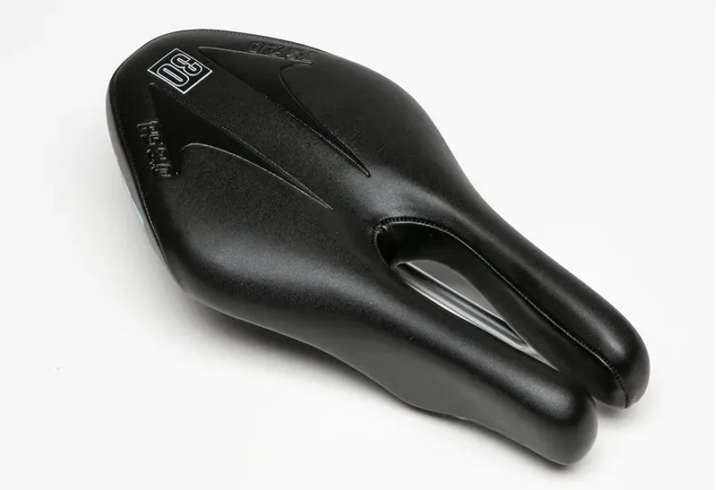 NI - ISM PS 2.0 145mmx135mm Road Saddle in Black