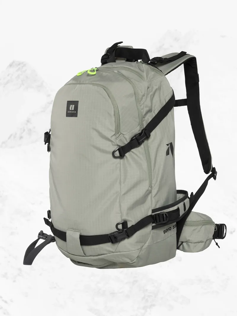 Devo 32L Backpack-3