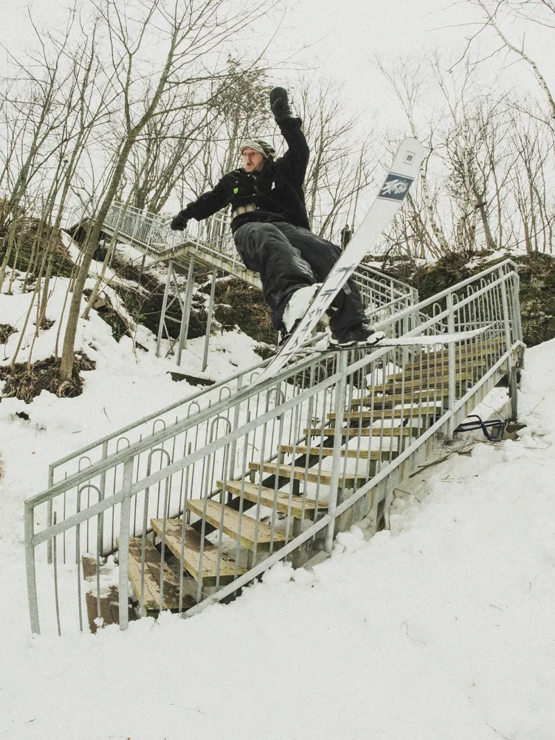 Armada BDOG in White-3