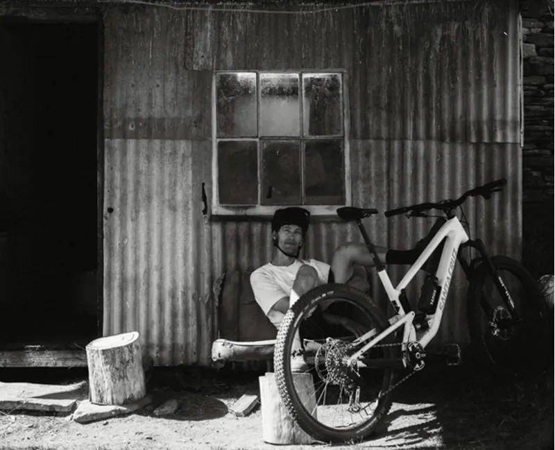 2024 Santa Cruz Tallboy 5 C R in Melon-3