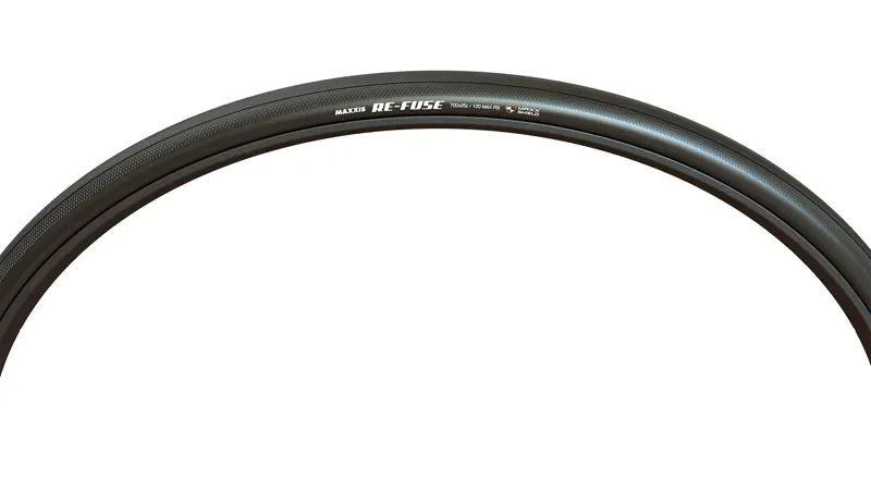 Maxxis Re-Fuse Gen. 2 700x32c Clincher Folding Tire in Black