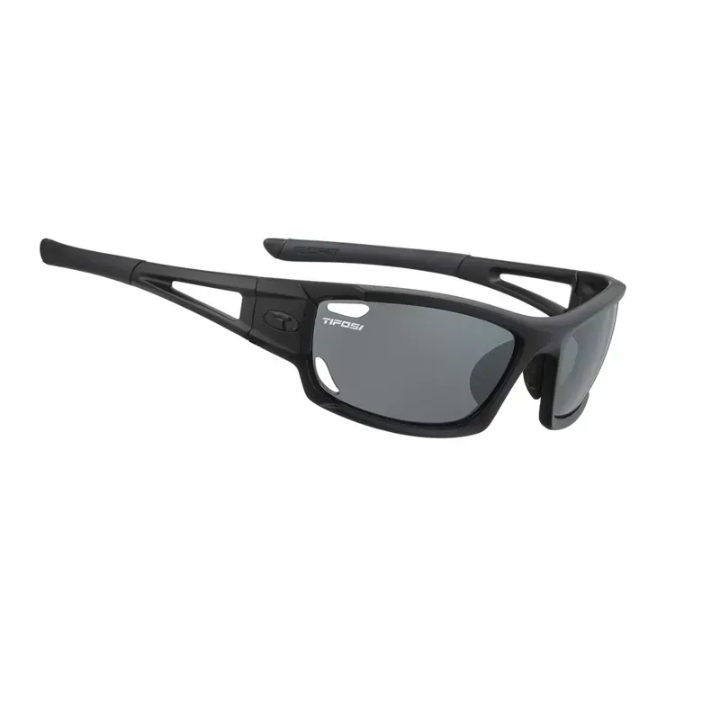 Tifosi Dolomite 2.0 Interchangeable Smoke Lens Sunglass in Black