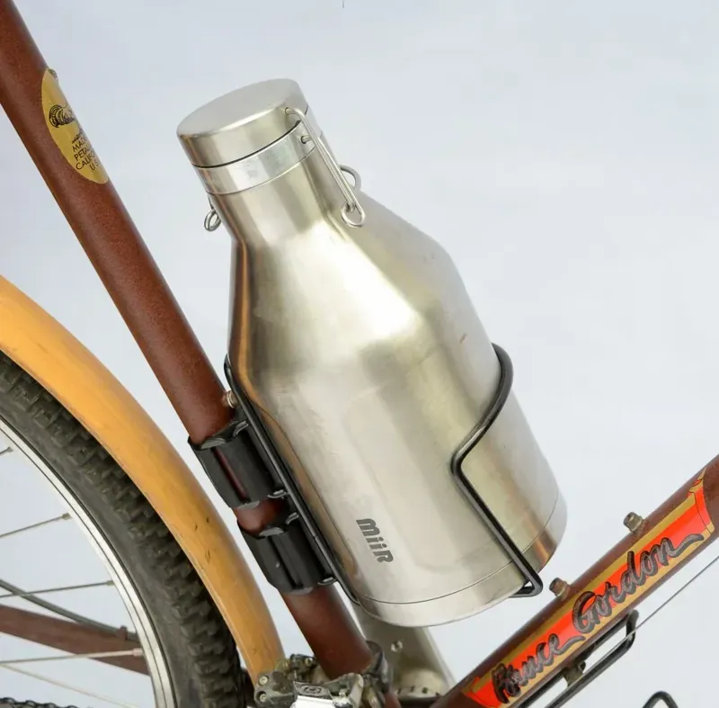 Twofish Growler QuickCage 5in Water Bottle Cage in Black-2